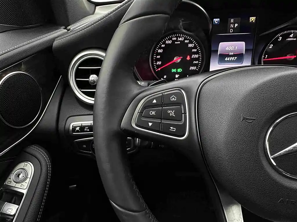 Mercedes-Benz GLC — миниатюра 23
