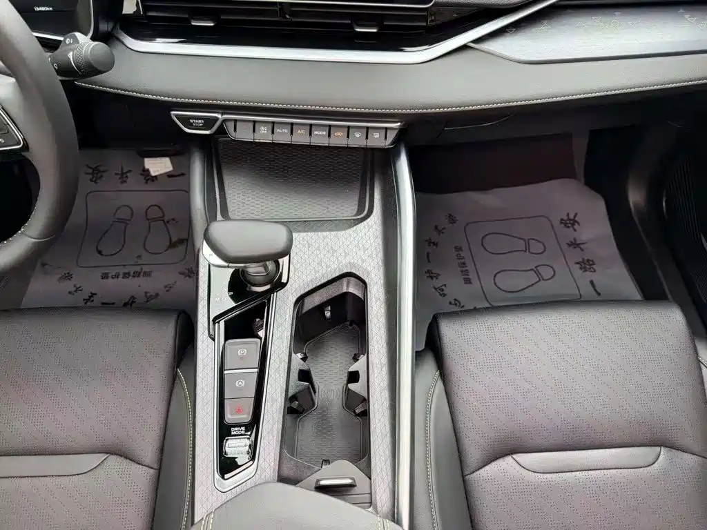 Geely Xingrui — миниатюра 8