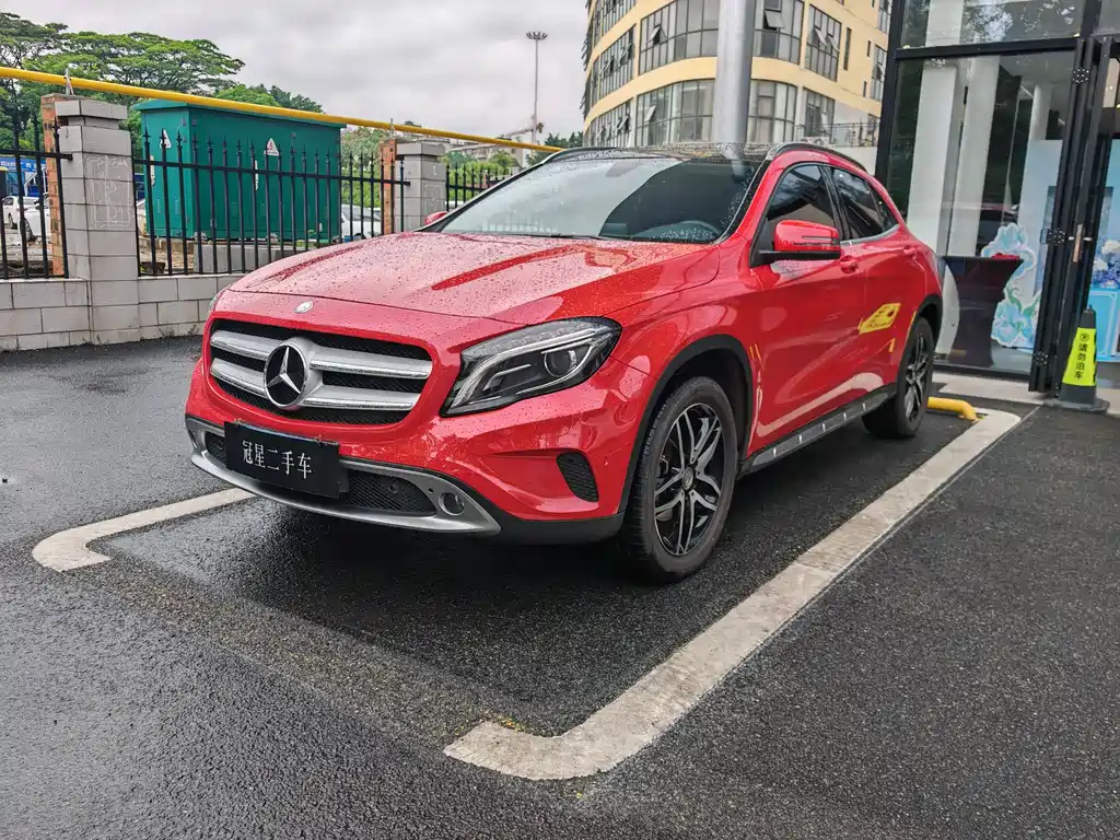Mercedes-Benz GLA 2017