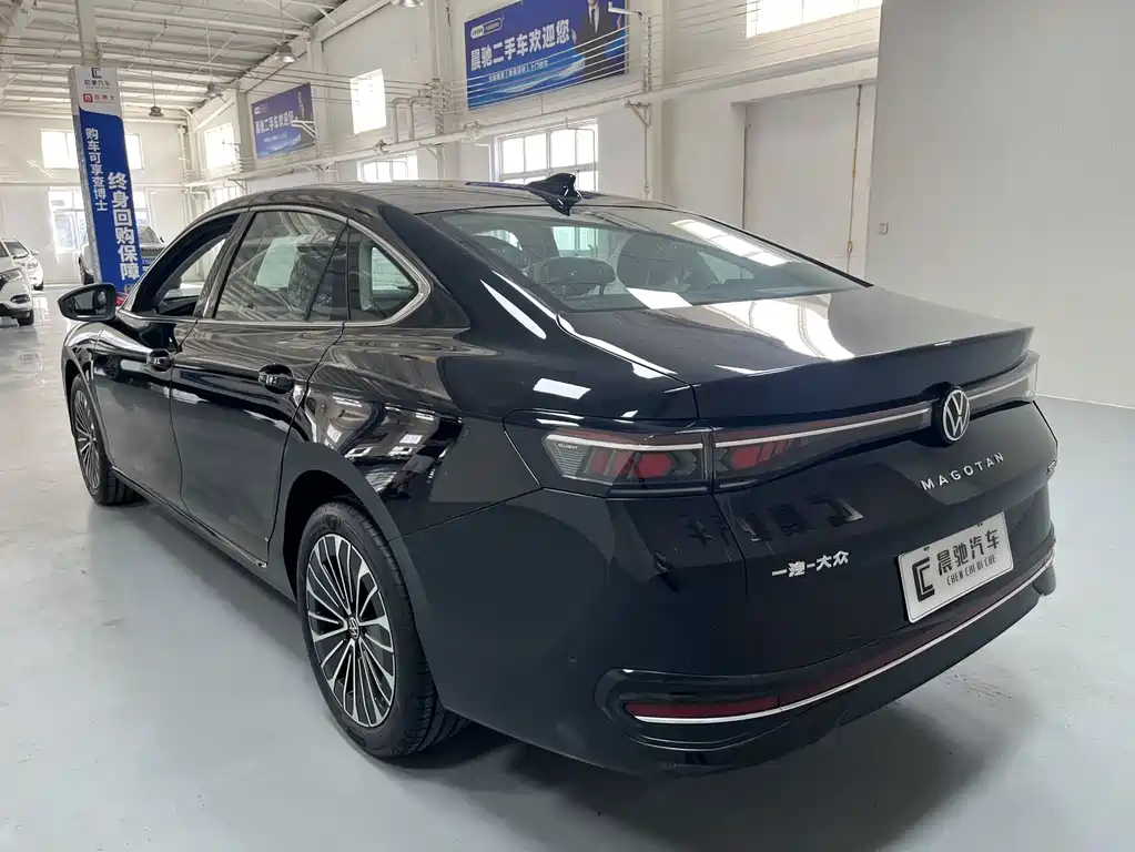 Volkswagen Magotan — миниатюра 6