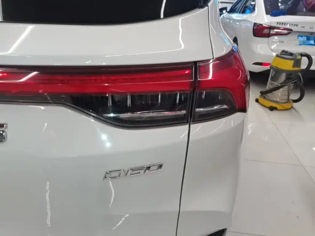 Maxus D60 2019 1.5T AT 5 мест