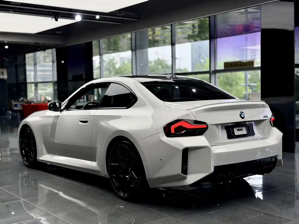 BMW M2 — миниатюра 6