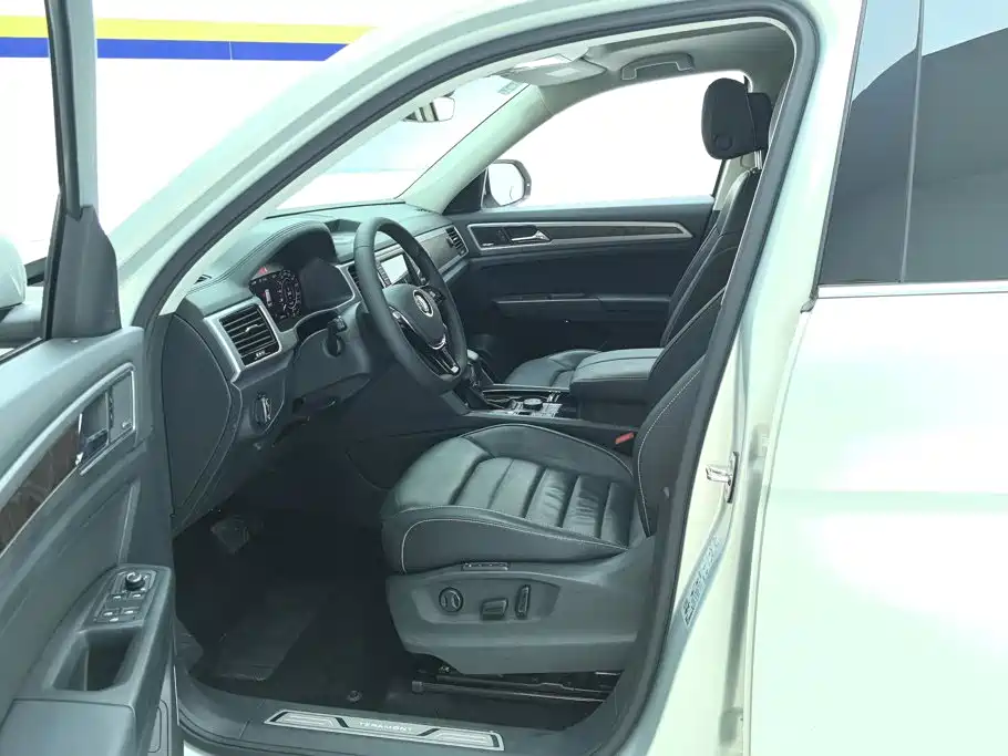 Volkswagen Teramont — миниатюра 9