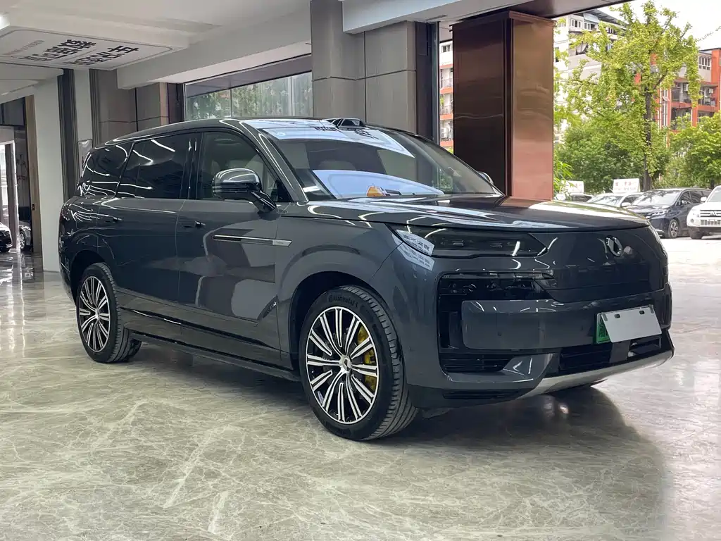Denza Denza N9 — миниатюра 3
