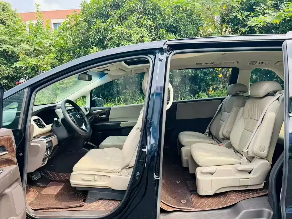 Honda Odyssey — миниатюра 4