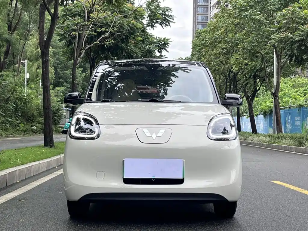 Wuling MINIEV — миниатюра 6