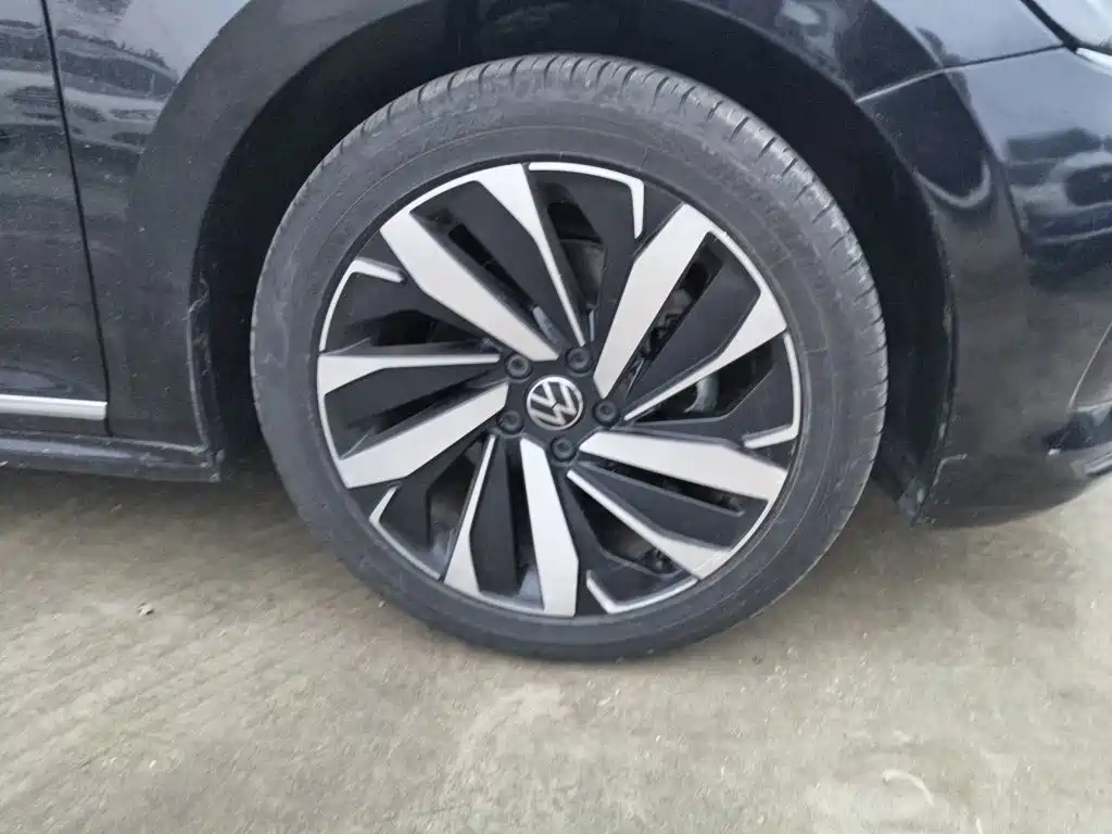 Volkswagen Passat — миниатюра 24