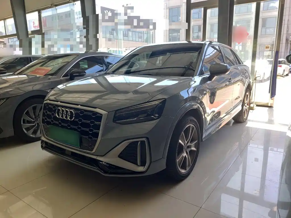 Audi Q2L — миниатюра 2