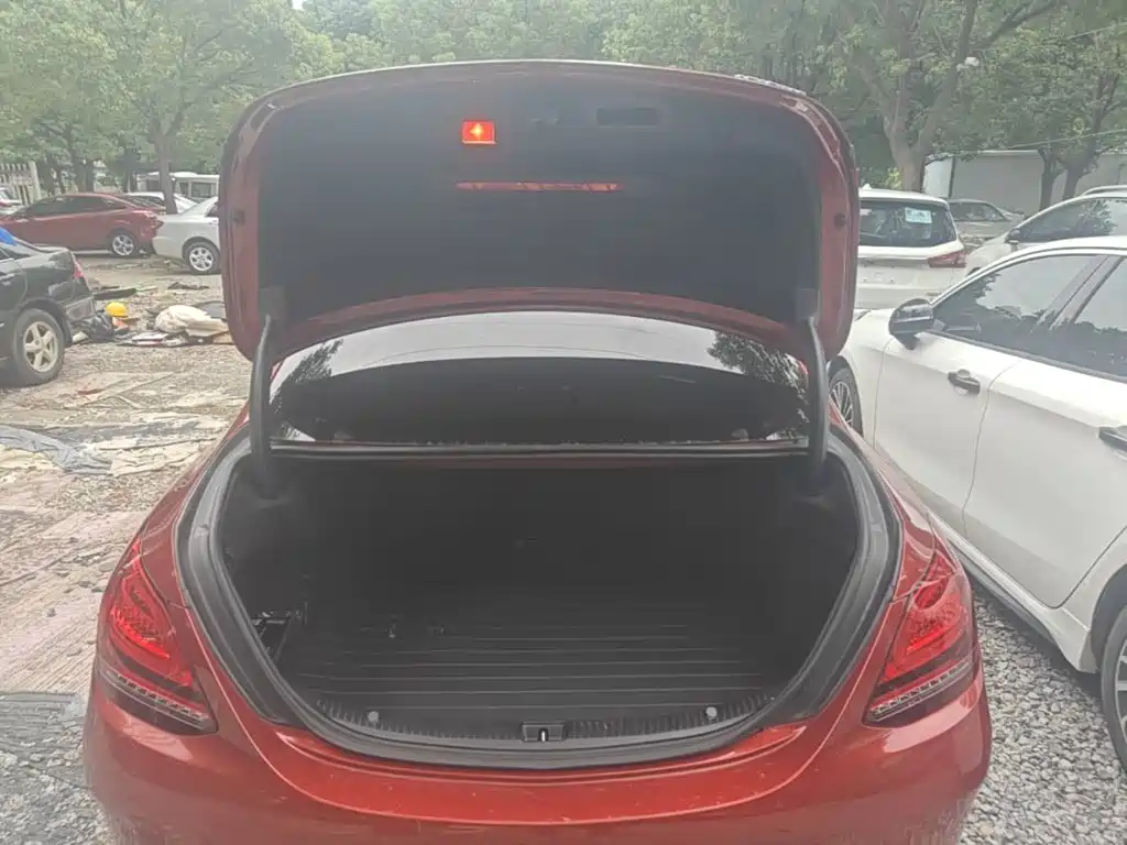 Mercedes-Benz C-Class — миниатюра 19