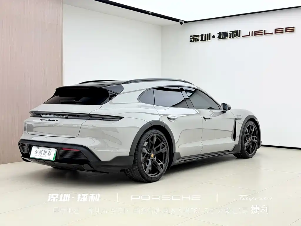 Porsche Taycan — миниатюра 4