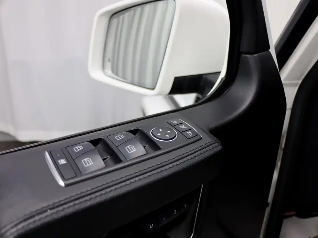 Mercedes-Benz G-Class — миниатюра 28