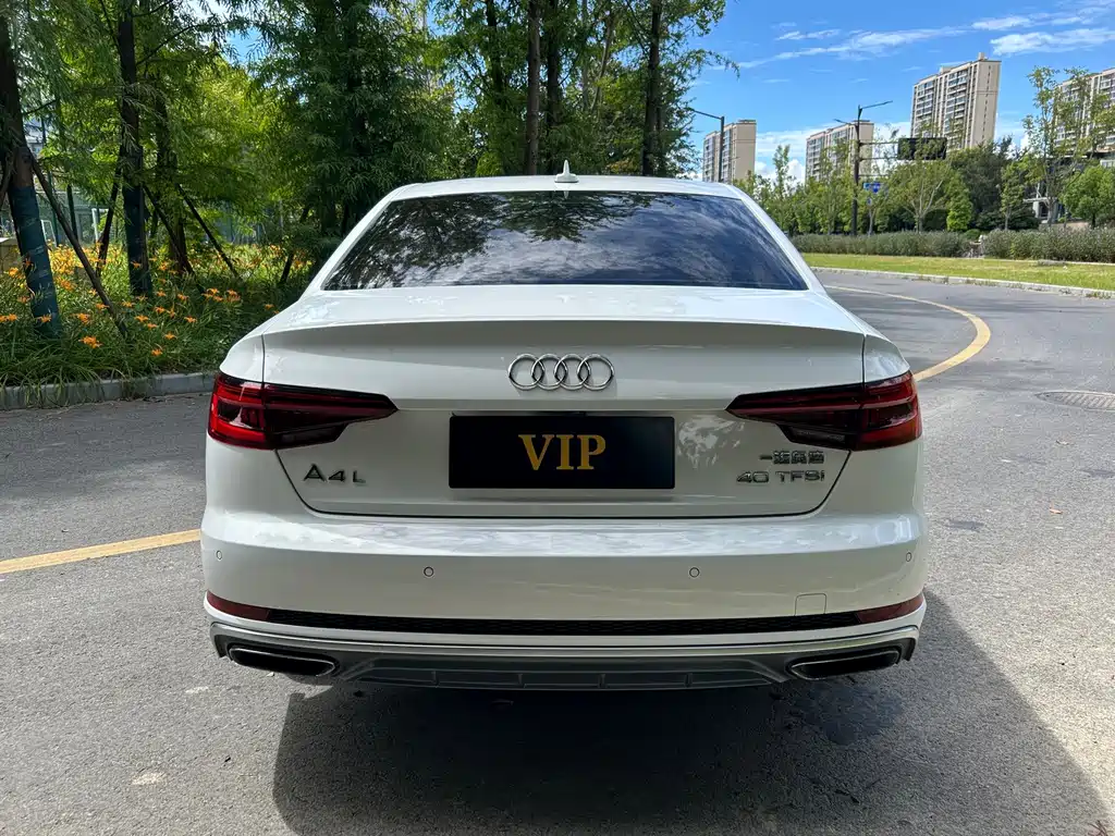 Audi A4L — миниатюра 7