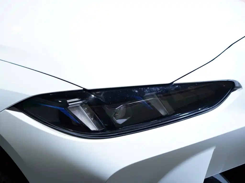 BMW M4 — миниатюра 48