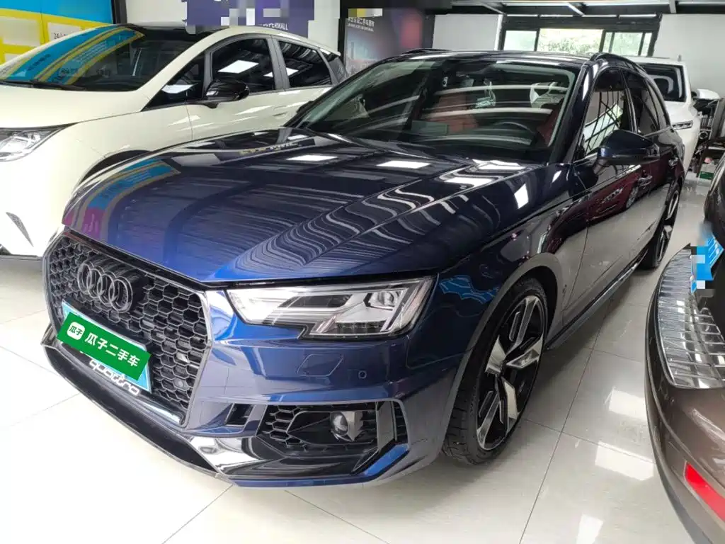 Audi A4 (Import)