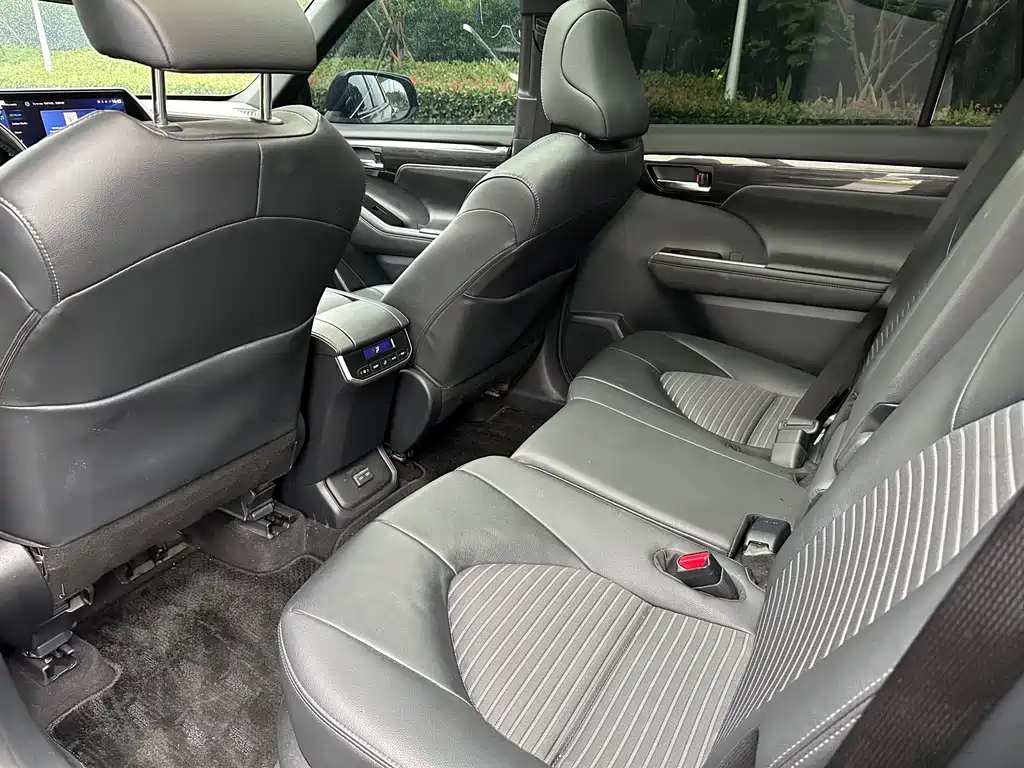 Toyota Crown Kluger 2021 2.5L HEV Luxury