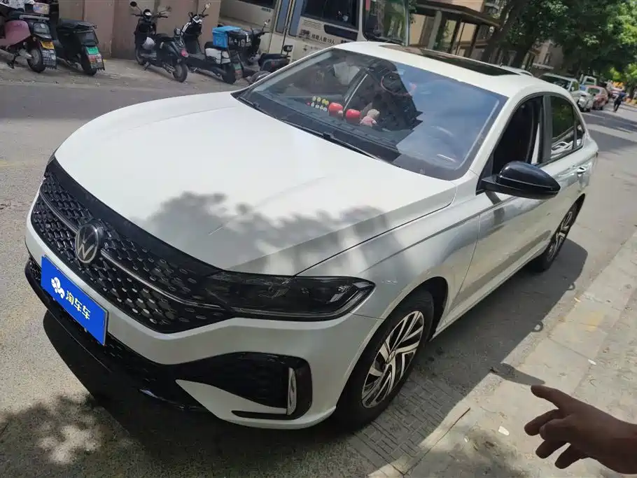 Volkswagen Lavida 2025