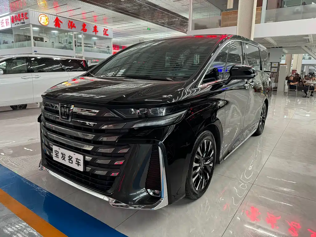 Toyota Vellfire 2024