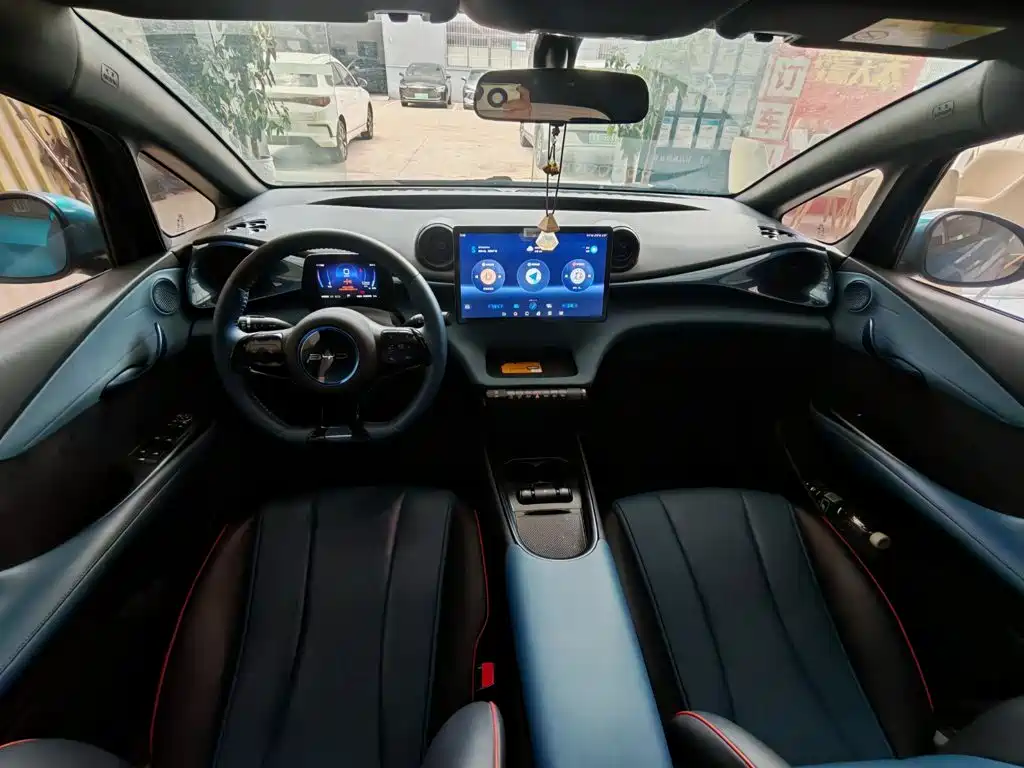 BYD Dolphin — миниатюра 11
