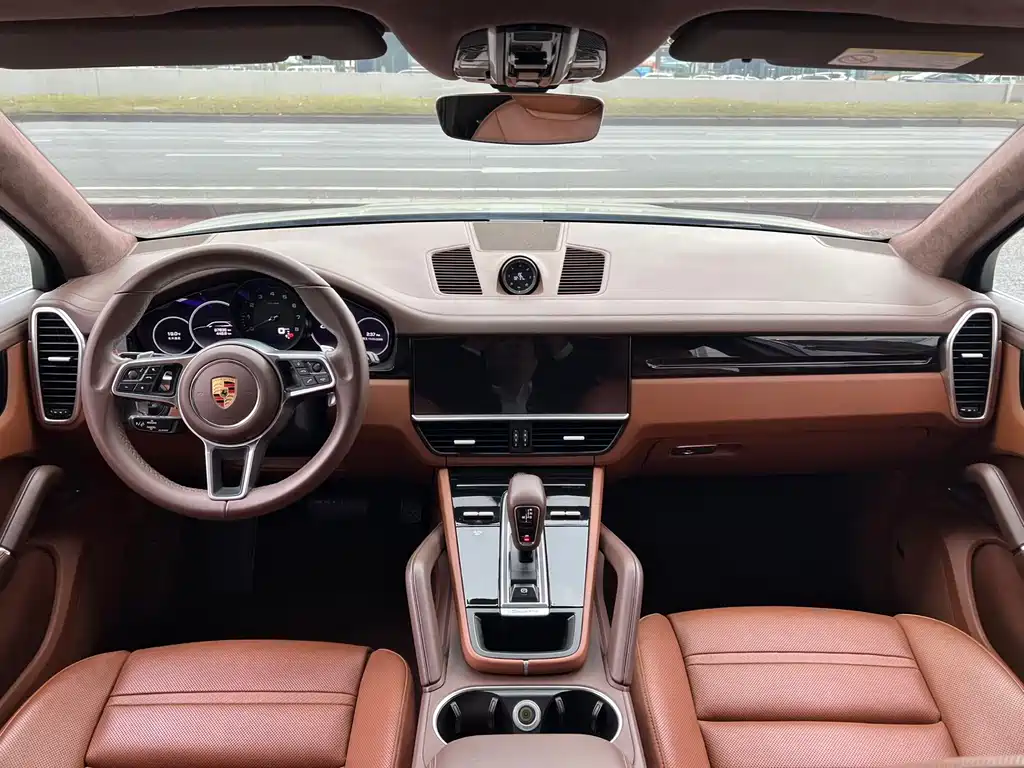 Porsche Cayenne 2021 3.0T
