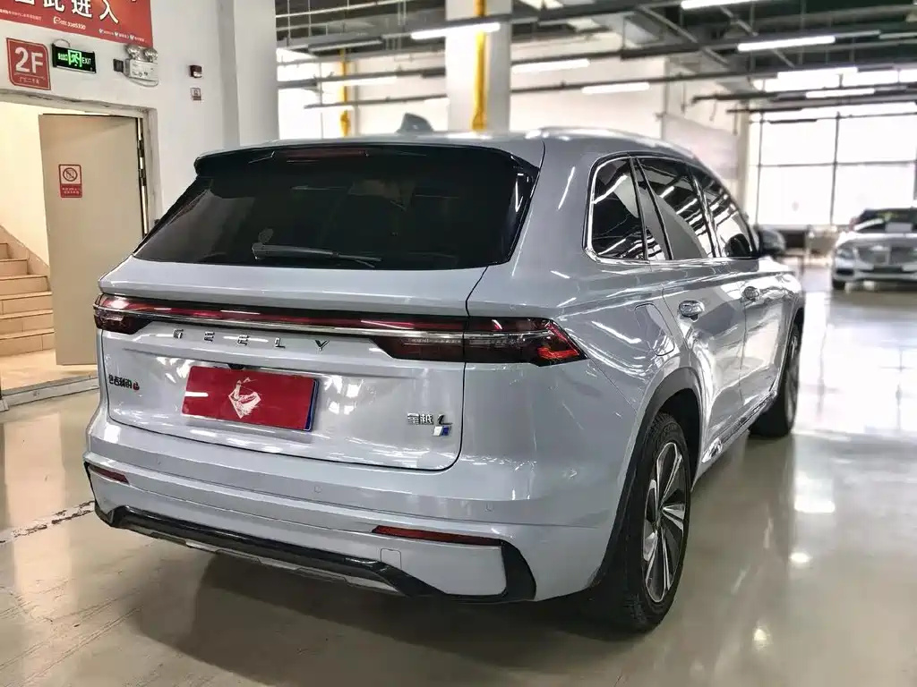 Geely Xingyue L — миниатюра 18