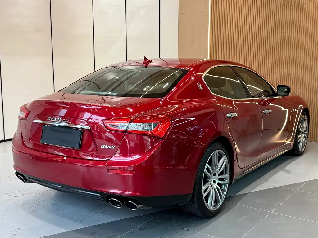 Maserati Ghibli — миниатюра 17