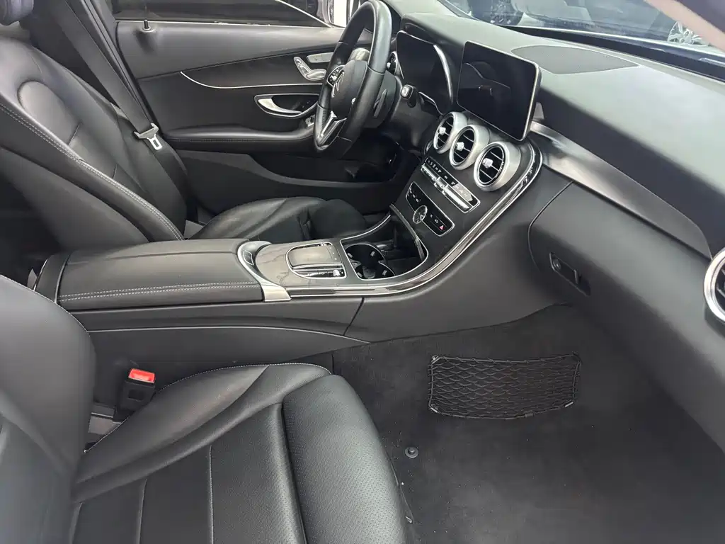 Mercedes-Benz C-Class (Import) — миниатюра 6