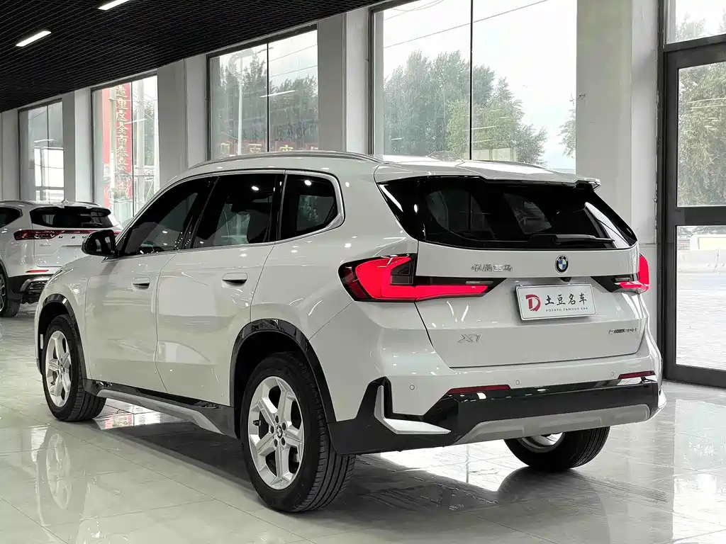 BMW X1 2023 sDrive20Li X