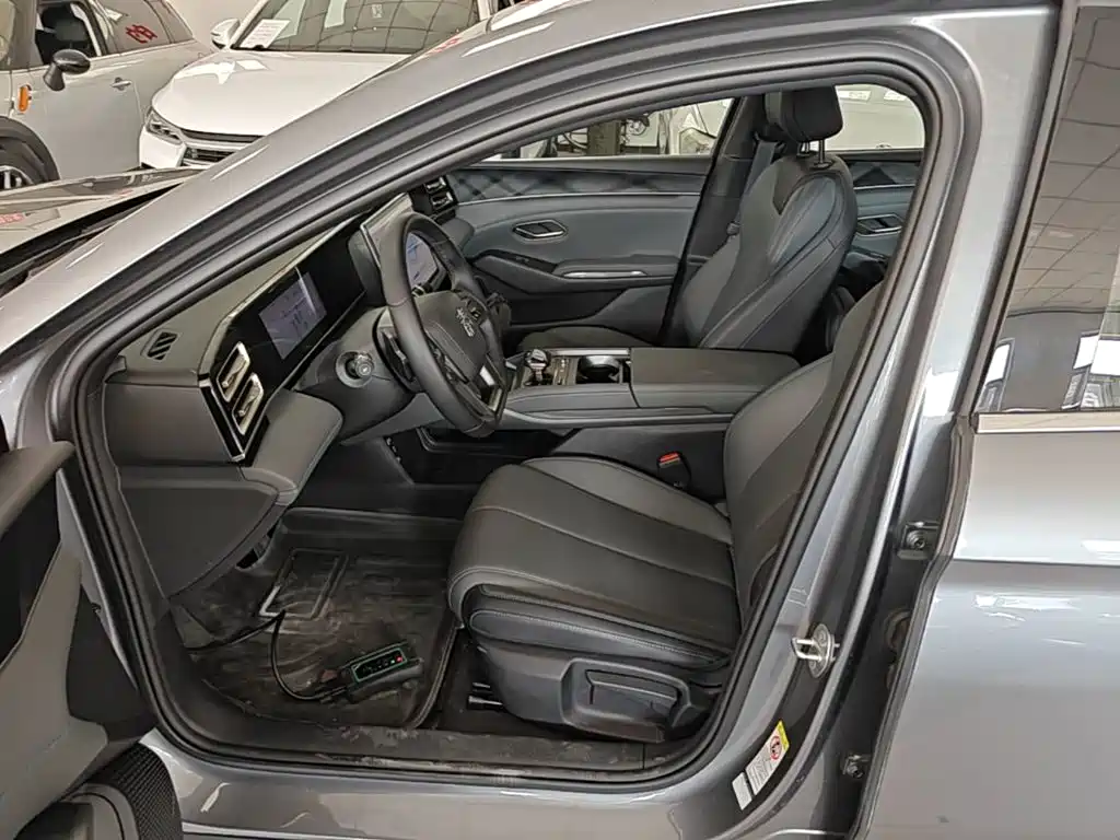 BYD Qin L — миниатюра 16