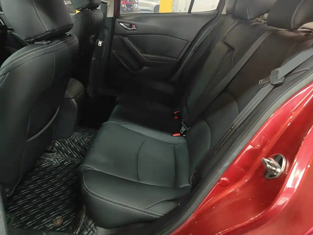 Mazda 3 Axela — миниатюра 17