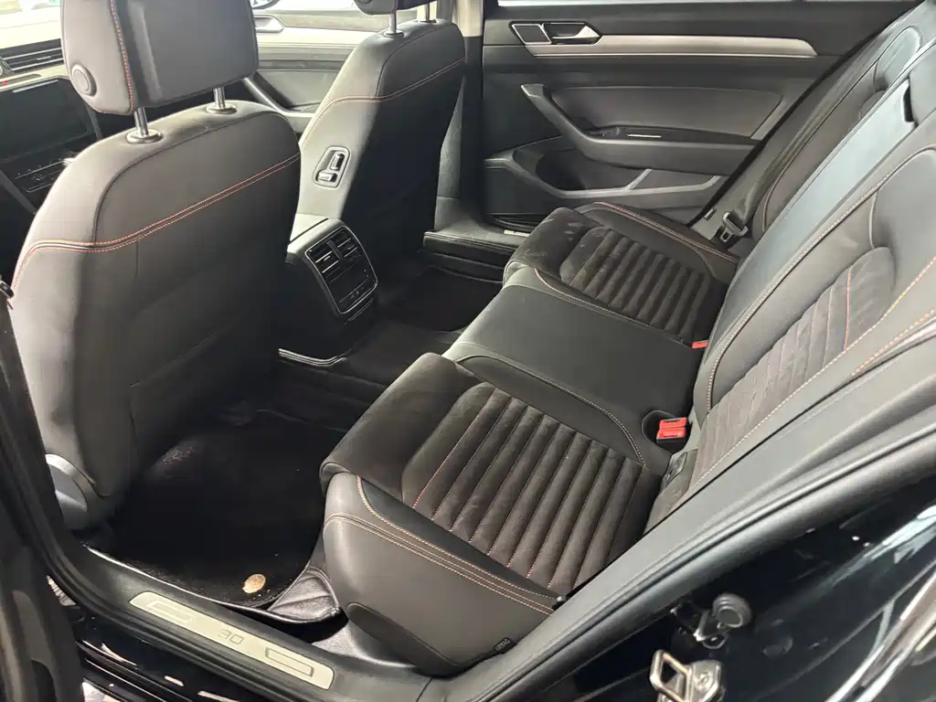 Volkswagen Magotan — миниатюра 7