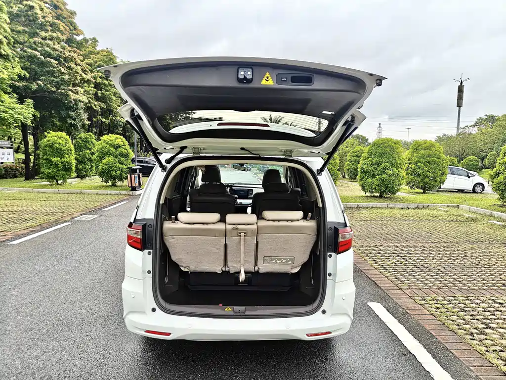 Honda Odyssey — миниатюра 9