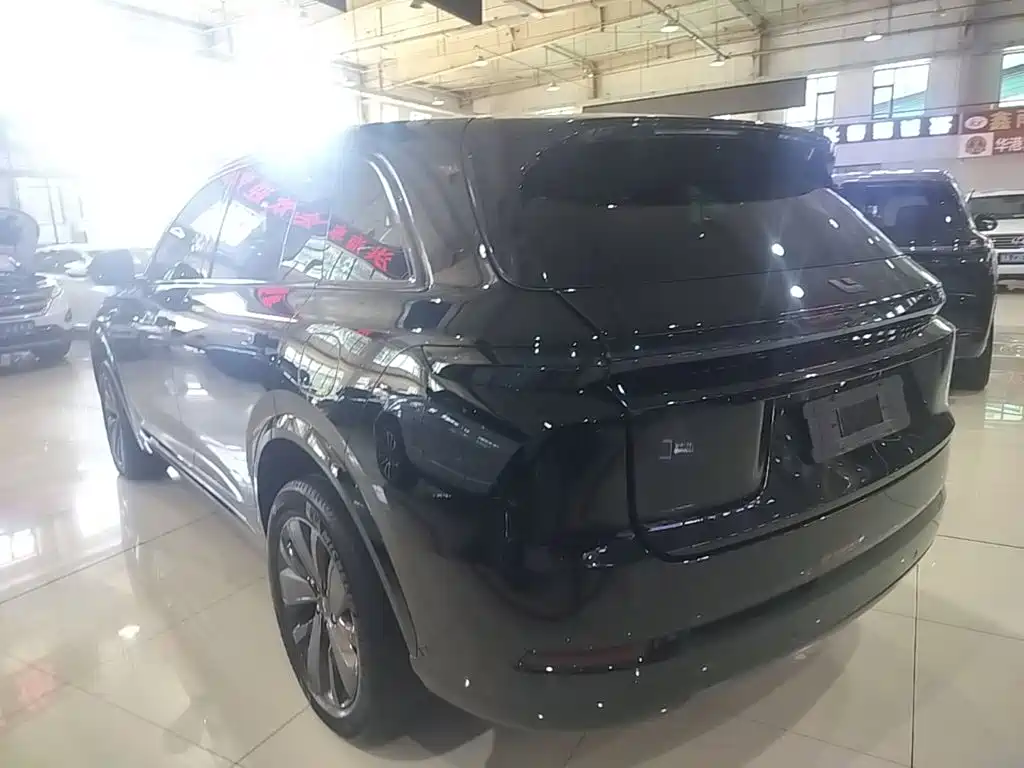 Li Auto Li L7 — миниатюра 5