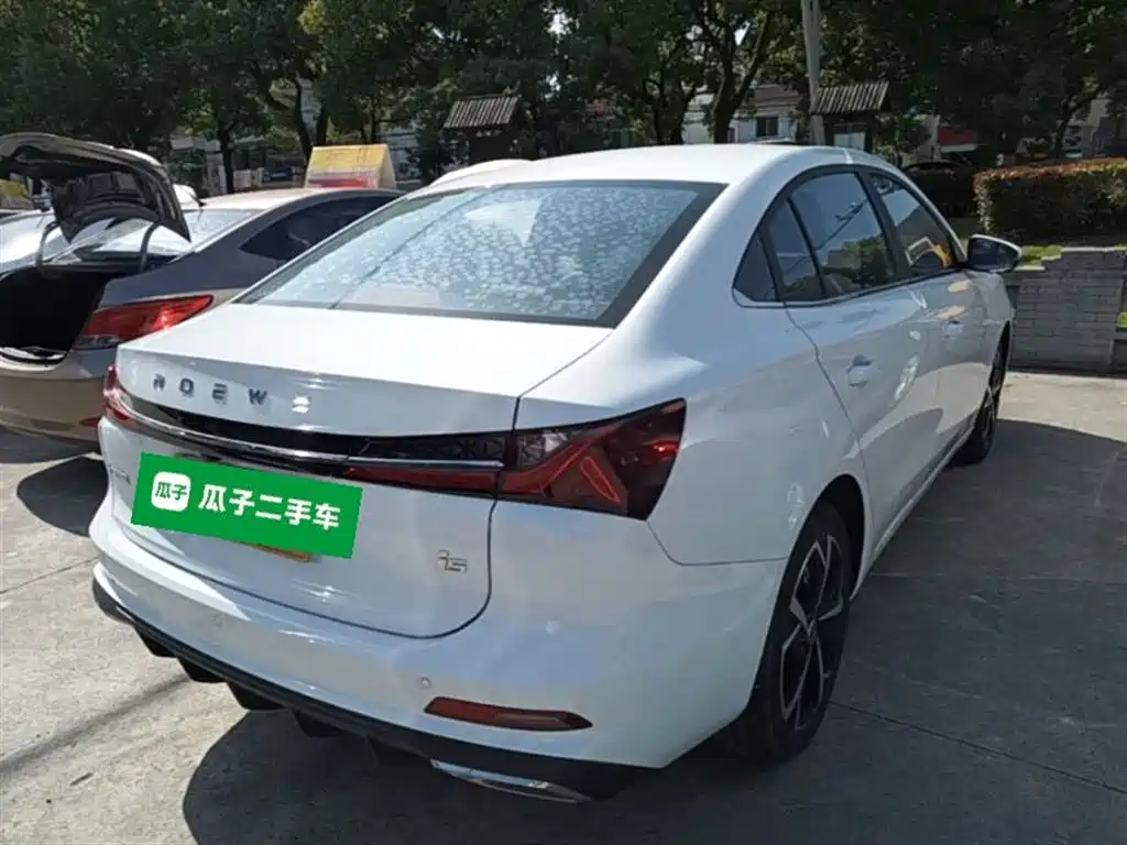 Roewe i5 2023 1.5L CVT