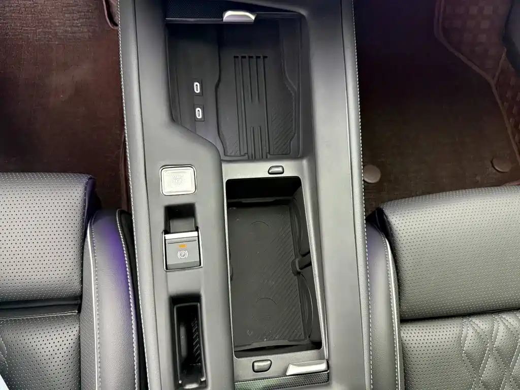 Volkswagen Magotan — миниатюра 13