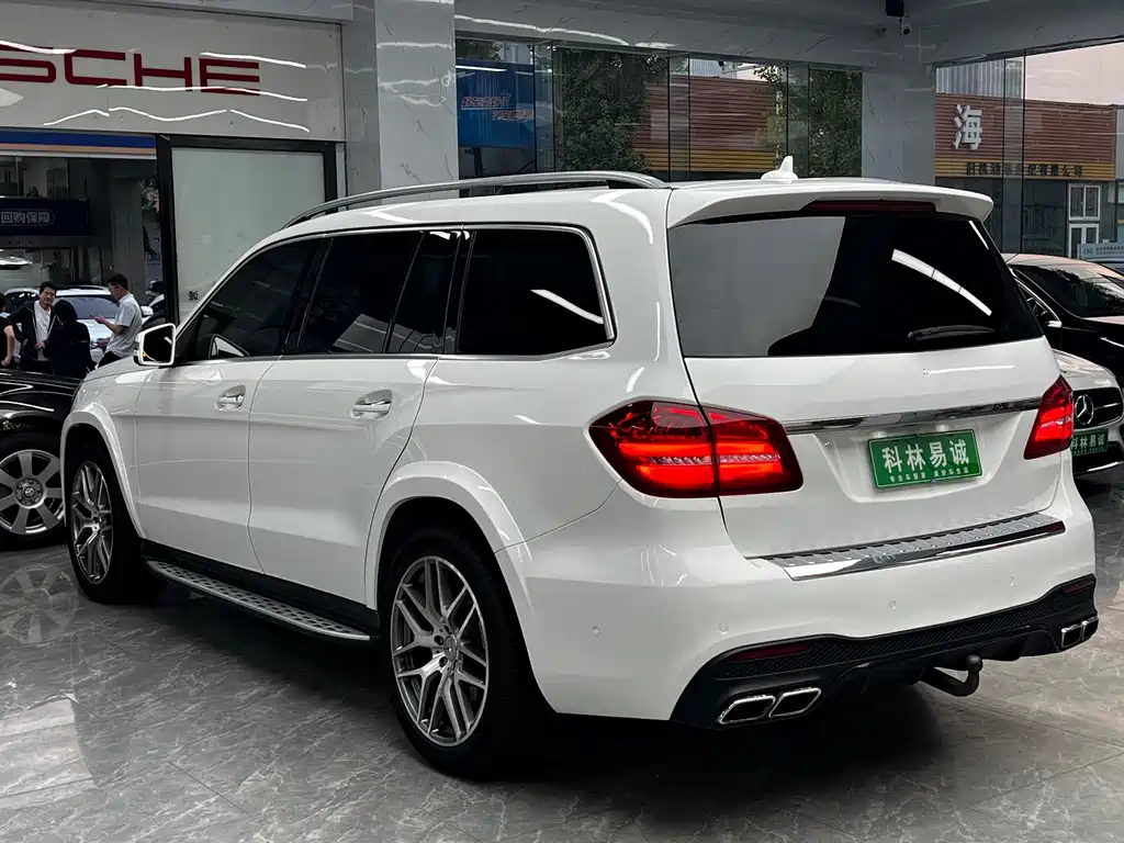 Mercedes-Benz GLS AMG — миниатюра 6