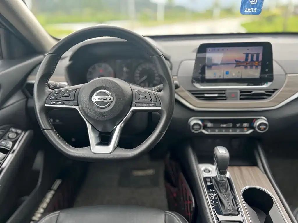 Nissan Teana — миниатюра 16