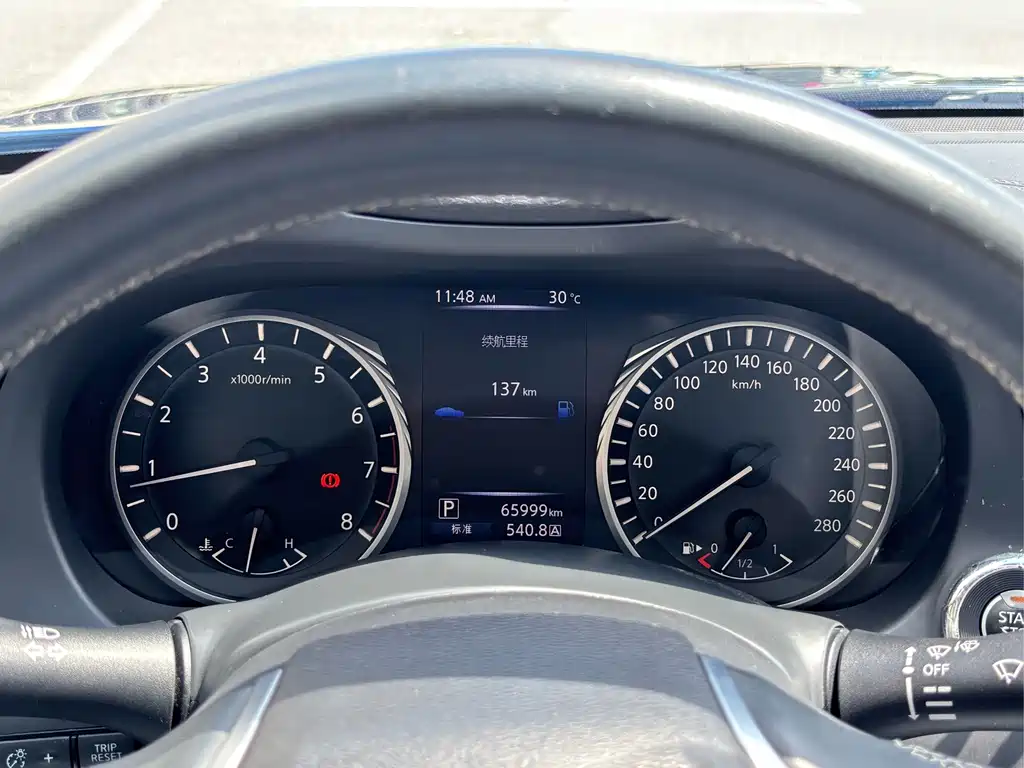 Infiniti Q50L — миниатюра 22