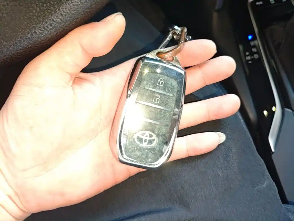 Toyota Corolla Cross — миниатюра 9