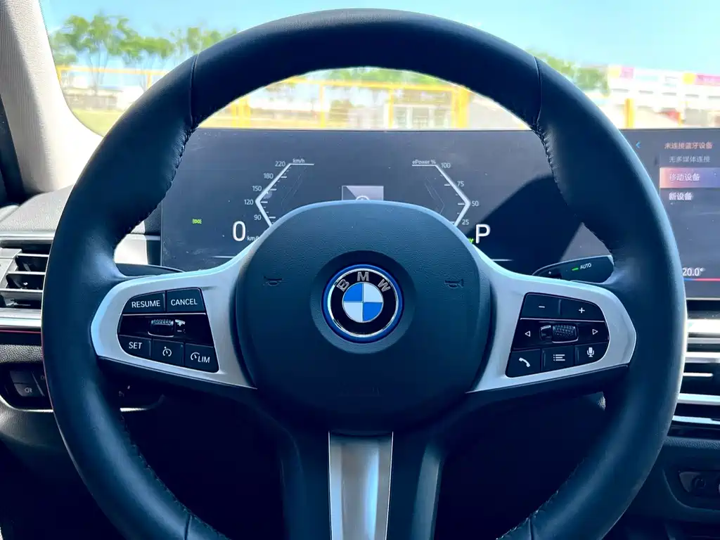 BMW i3 — миниатюра 9