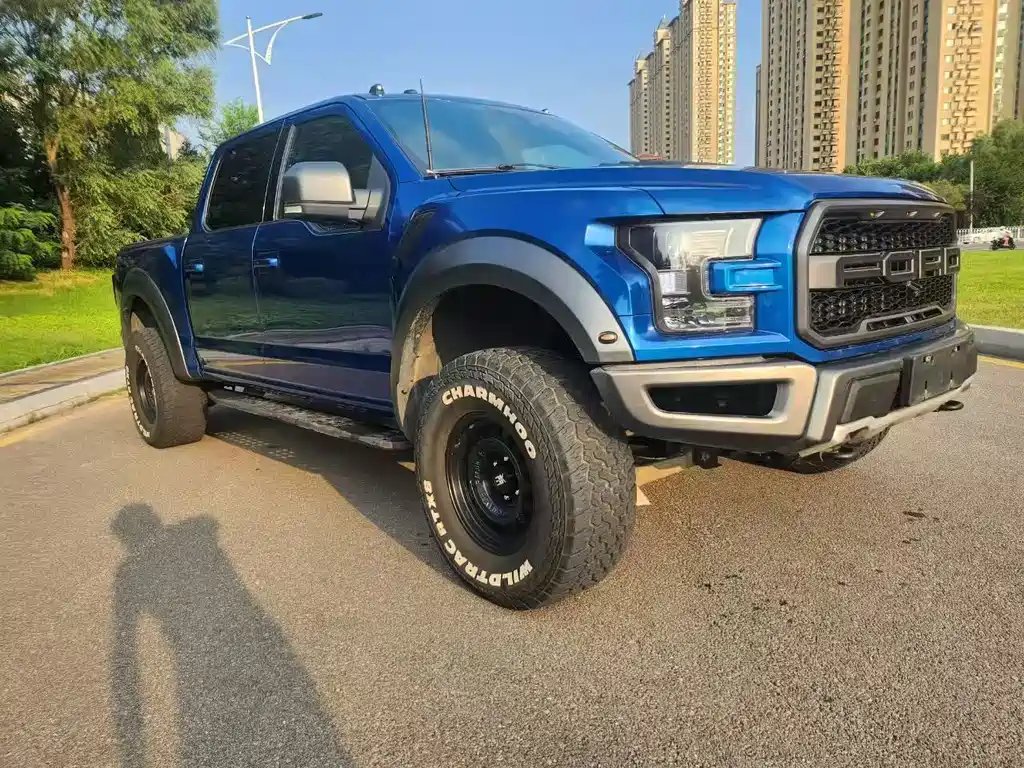 Ford F-150 Raptor — миниатюра 3