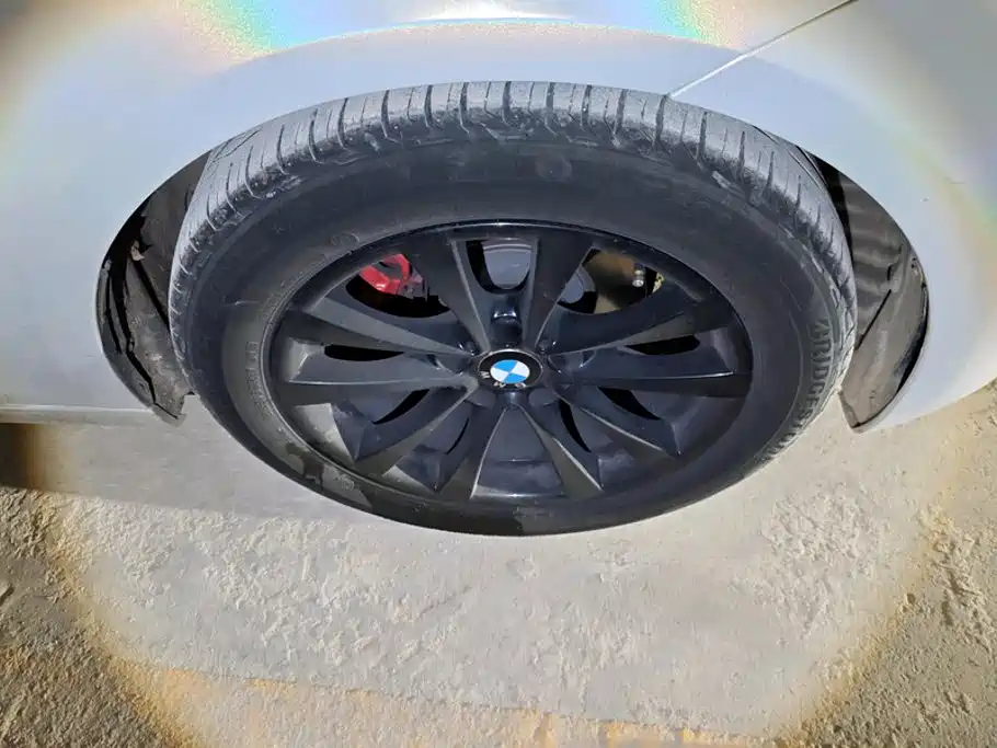 BMW 3 Series GT — миниатюра 6