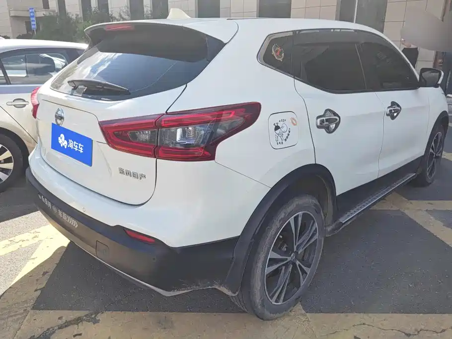 Nissan Qashqai — миниатюра 3