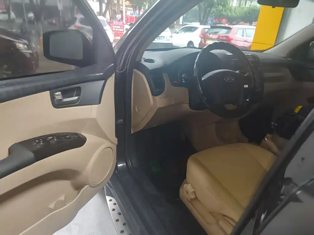 Kia Sportage — миниатюра 16