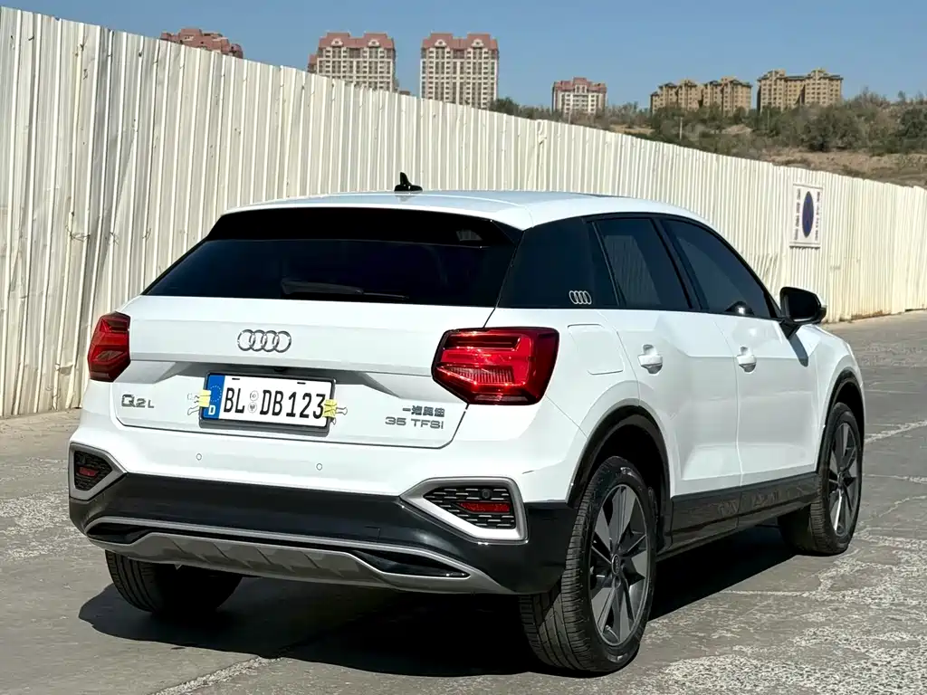 Audi Q2L — миниатюра 7