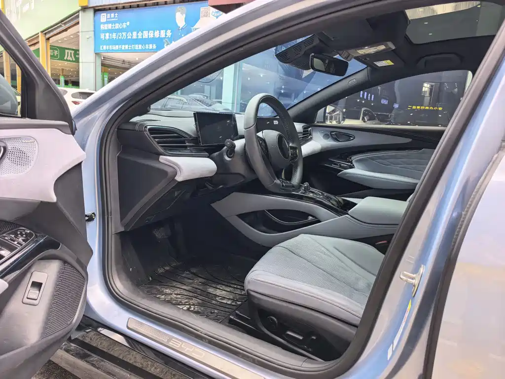 BYD Seal — миниатюра 5