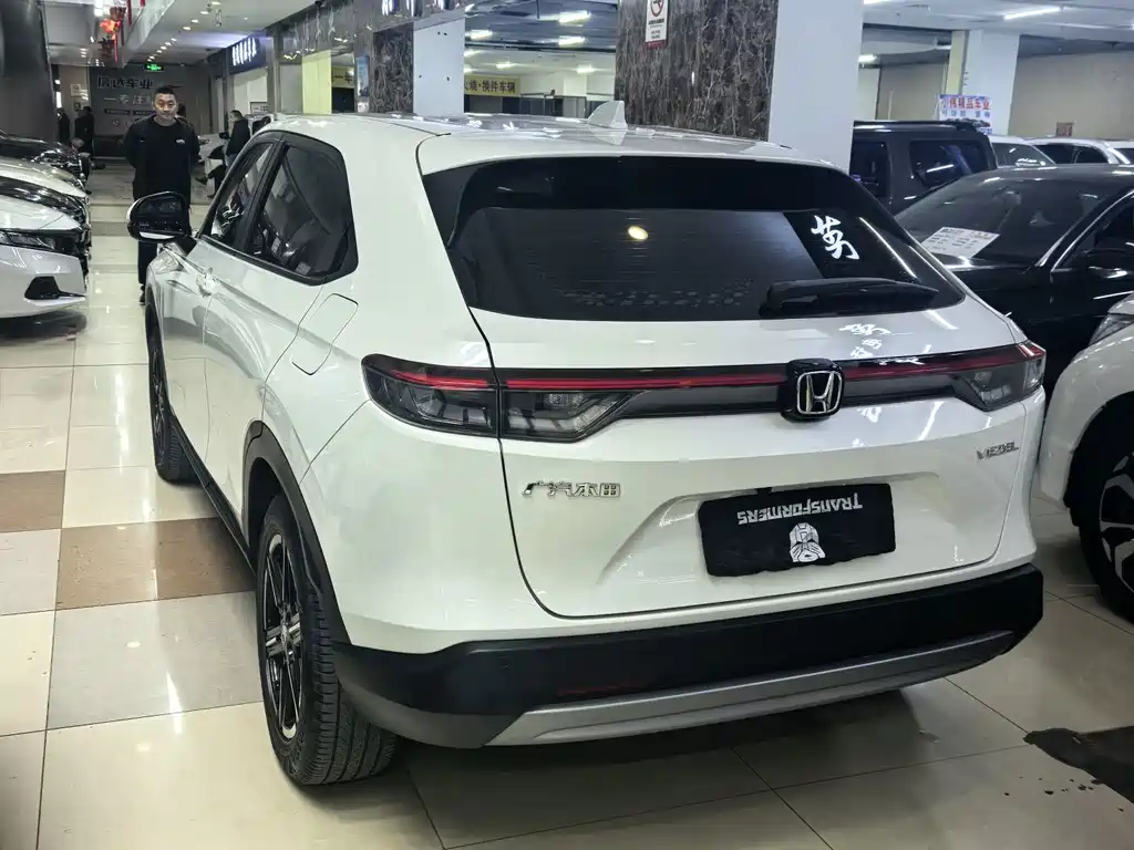 Honda Vezel — миниатюра 12