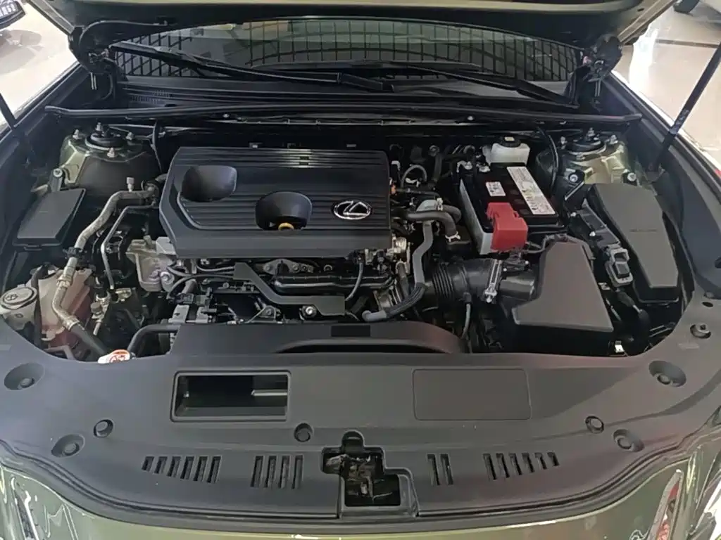 Lexus ES — миниатюра 20