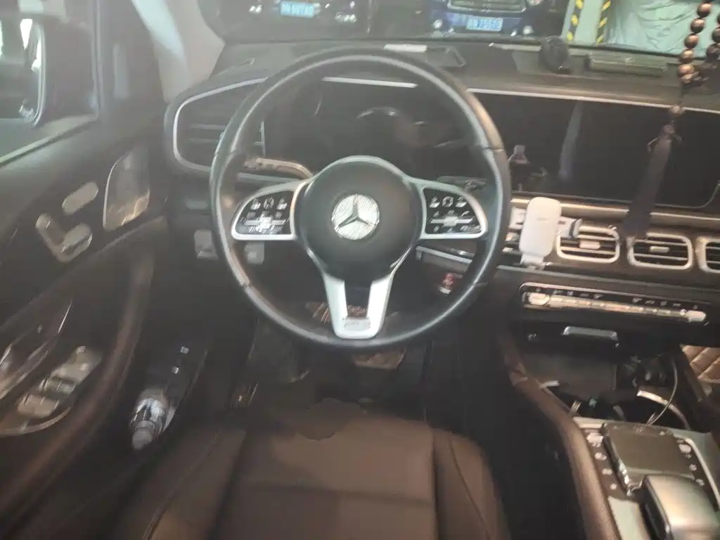 Mercedes-Benz GLE (Import) — миниатюра 12