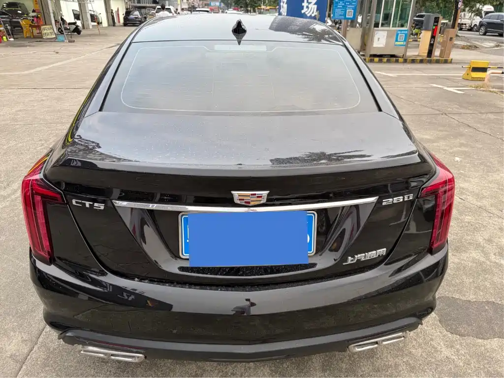 Cadillac CT5 — миниатюра 12