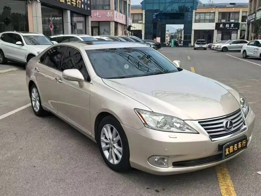 Lexus ES — миниатюра 3